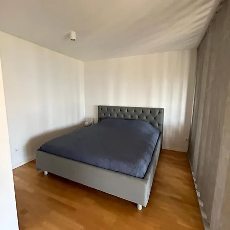 Ester - Lovrana Apartment Lovran